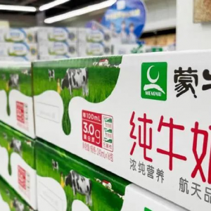 蒙牛乳业换帅：卢敏放八年执政落幕，奶粉业务成遗憾